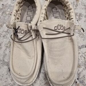 Hey Dude Lightweight Canvas Slip-On Sneakers in Natural